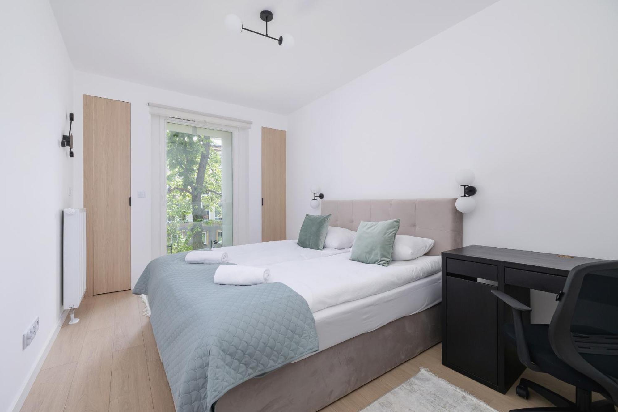 Krowoderska Apartment With Balcony Near City Center By Rent Like Home Cracovia Esterno foto