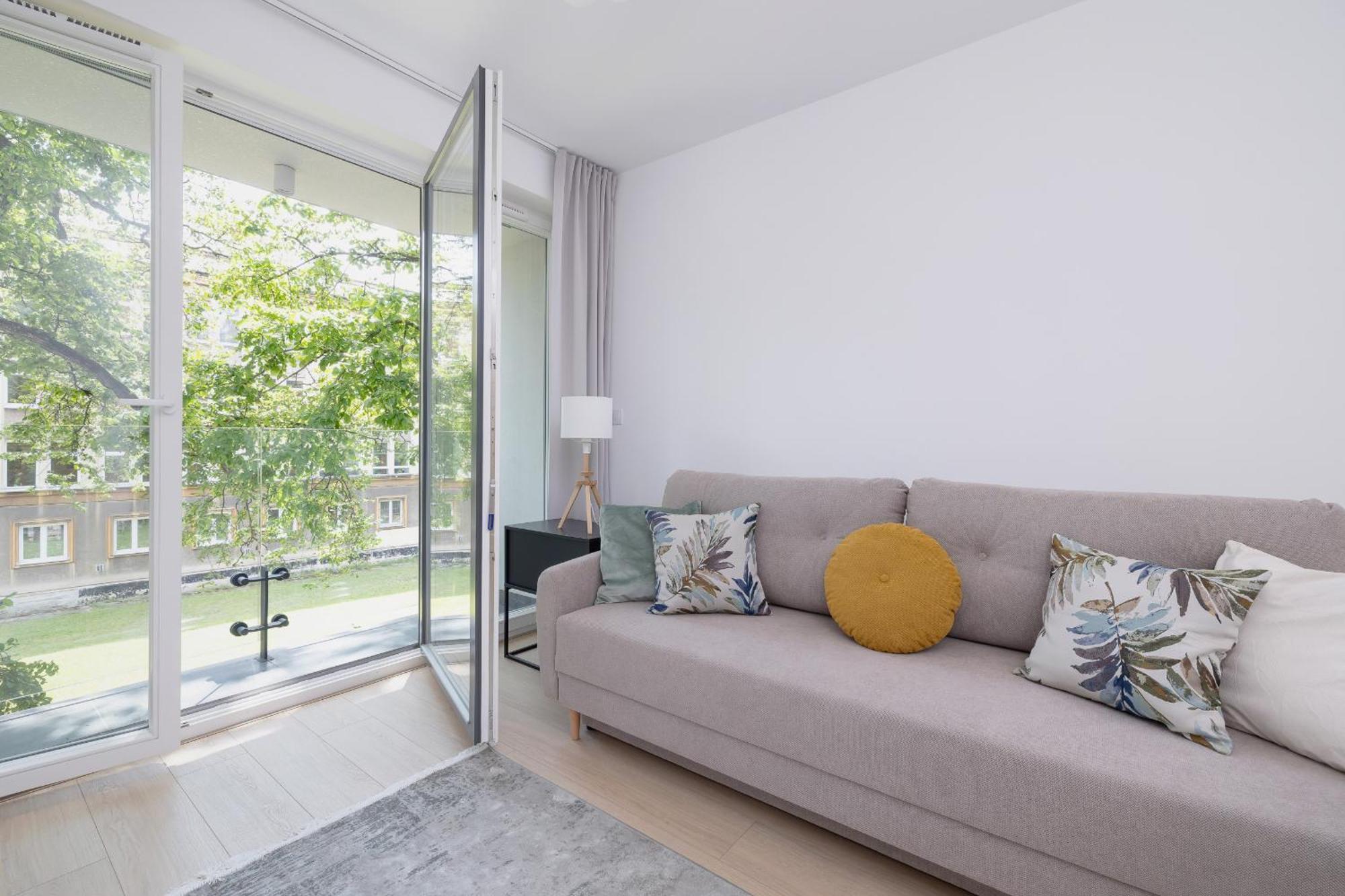 Krowoderska Apartment With Balcony Near City Center By Rent Like Home Cracovia Esterno foto